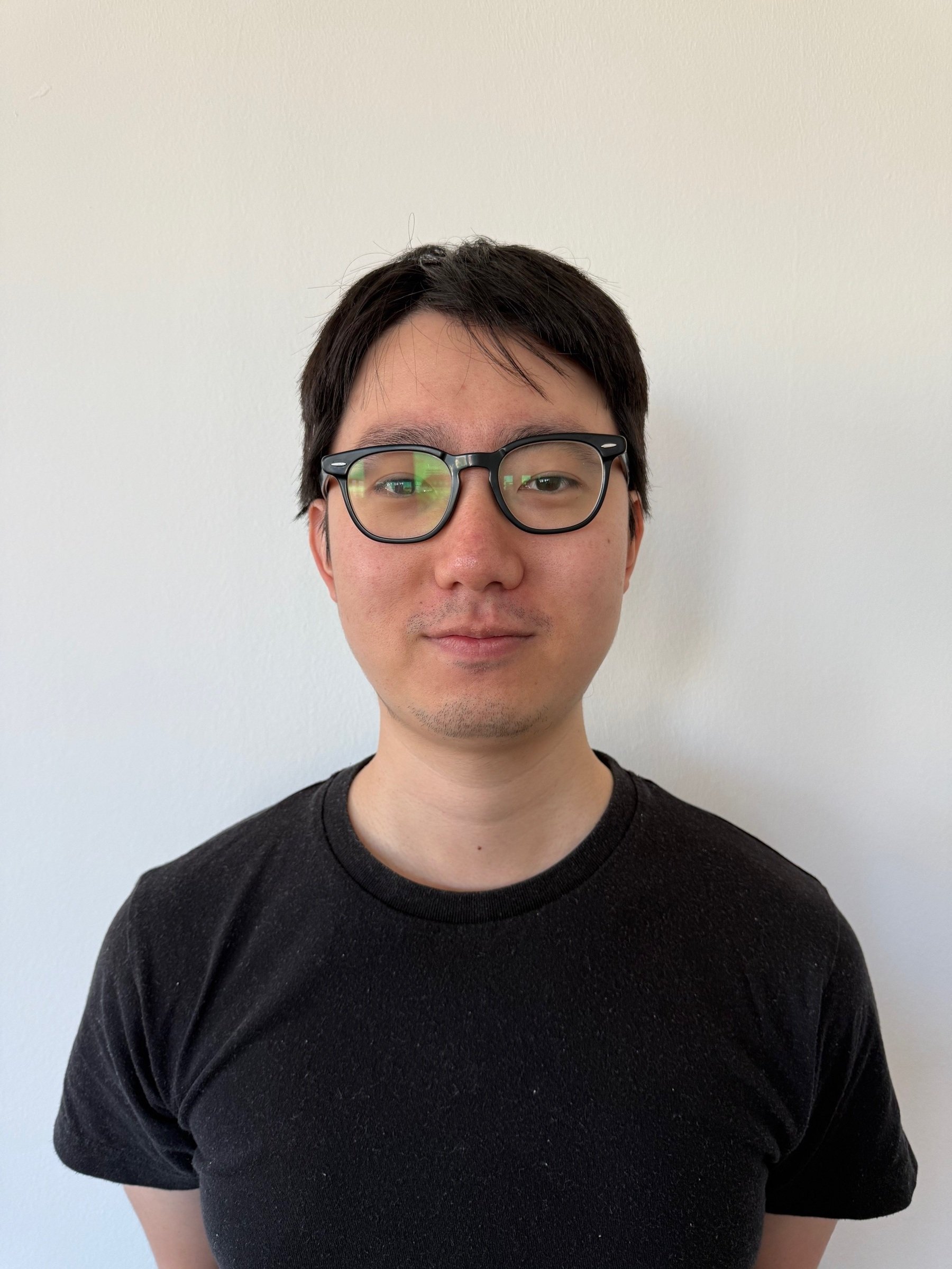 Donghyun Kim 